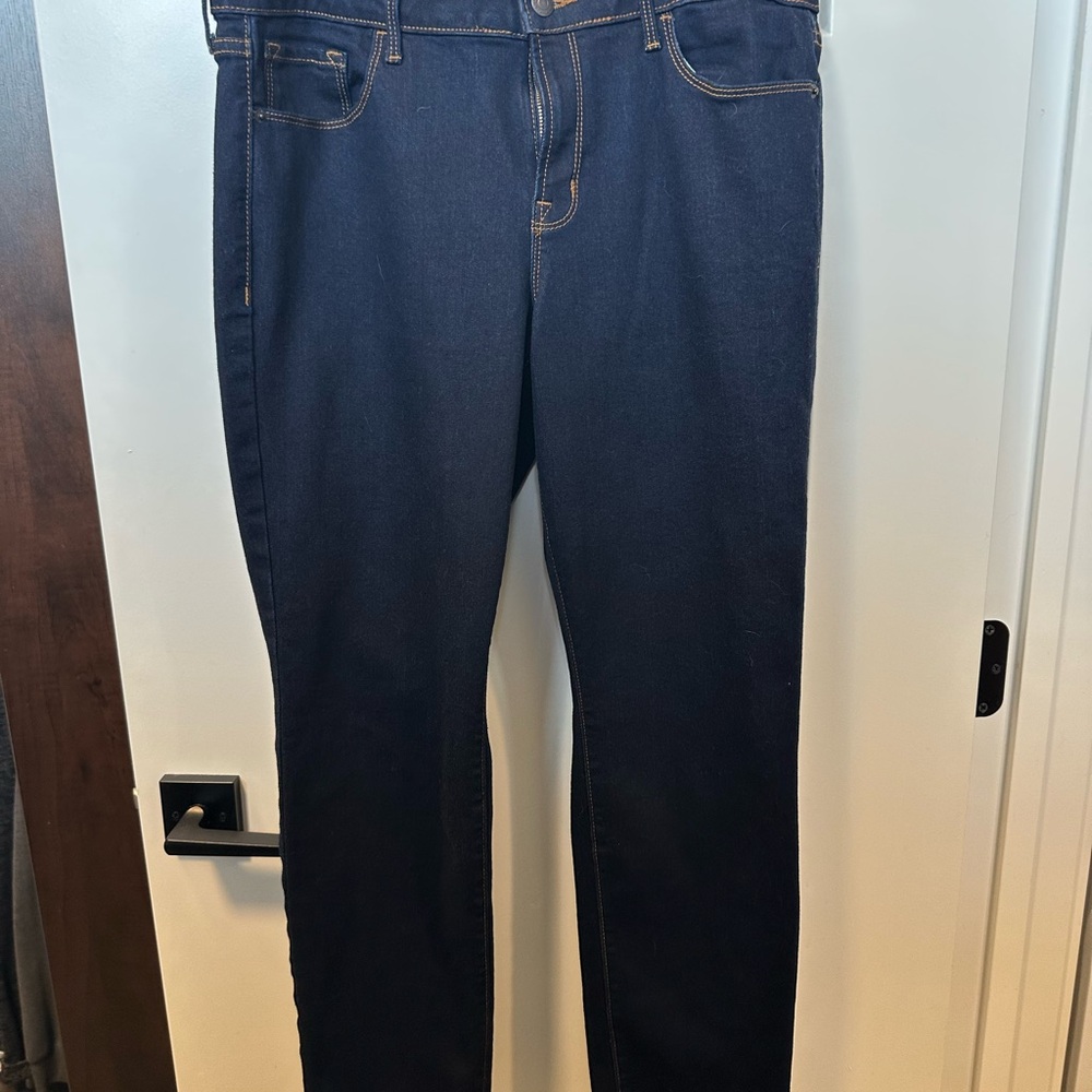 Old Navy Blue Straight Leg Jeans Classic Style